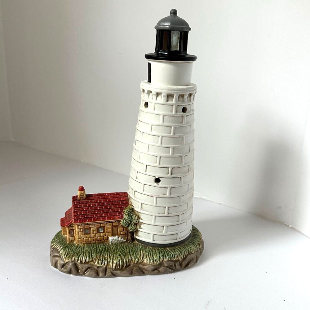 Vtg 1993 Lefton Cana Island WI Lighthouse Figurine Ceramic Nautical Decor 01203